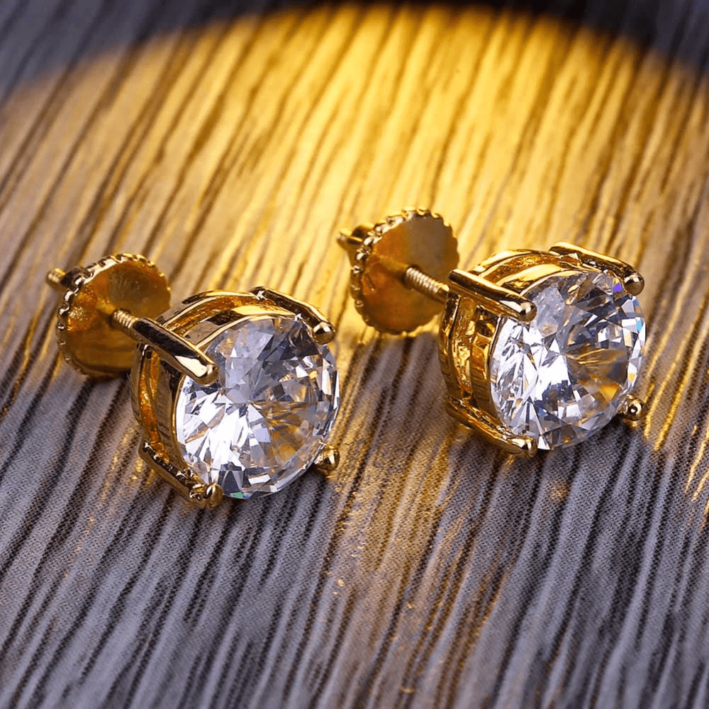 Large Round Diamond Stud Earrings 18K | Caletio
