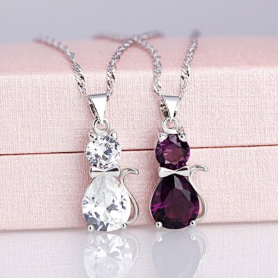 Cat Pendant Necklace With Amethyst Crystal